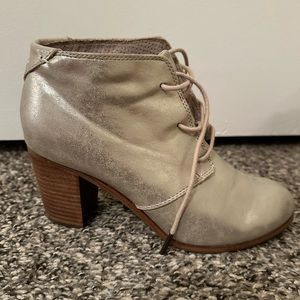 Toms metallic boots